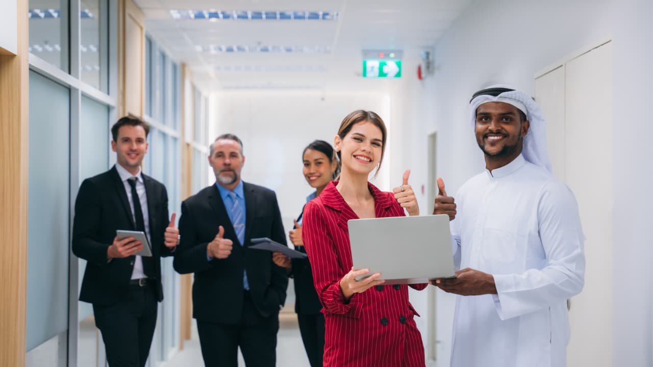 trivayu media works team